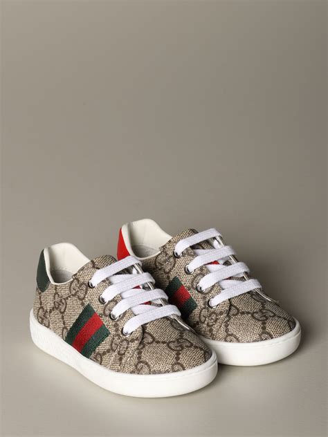 gucci sneakers size 8 price.